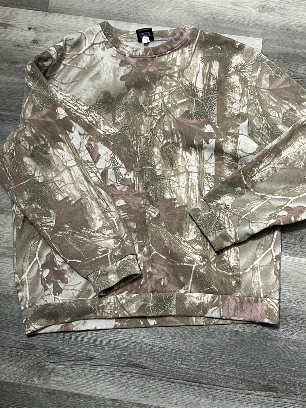 Camo Print Crewneck Sweater - Unbranded